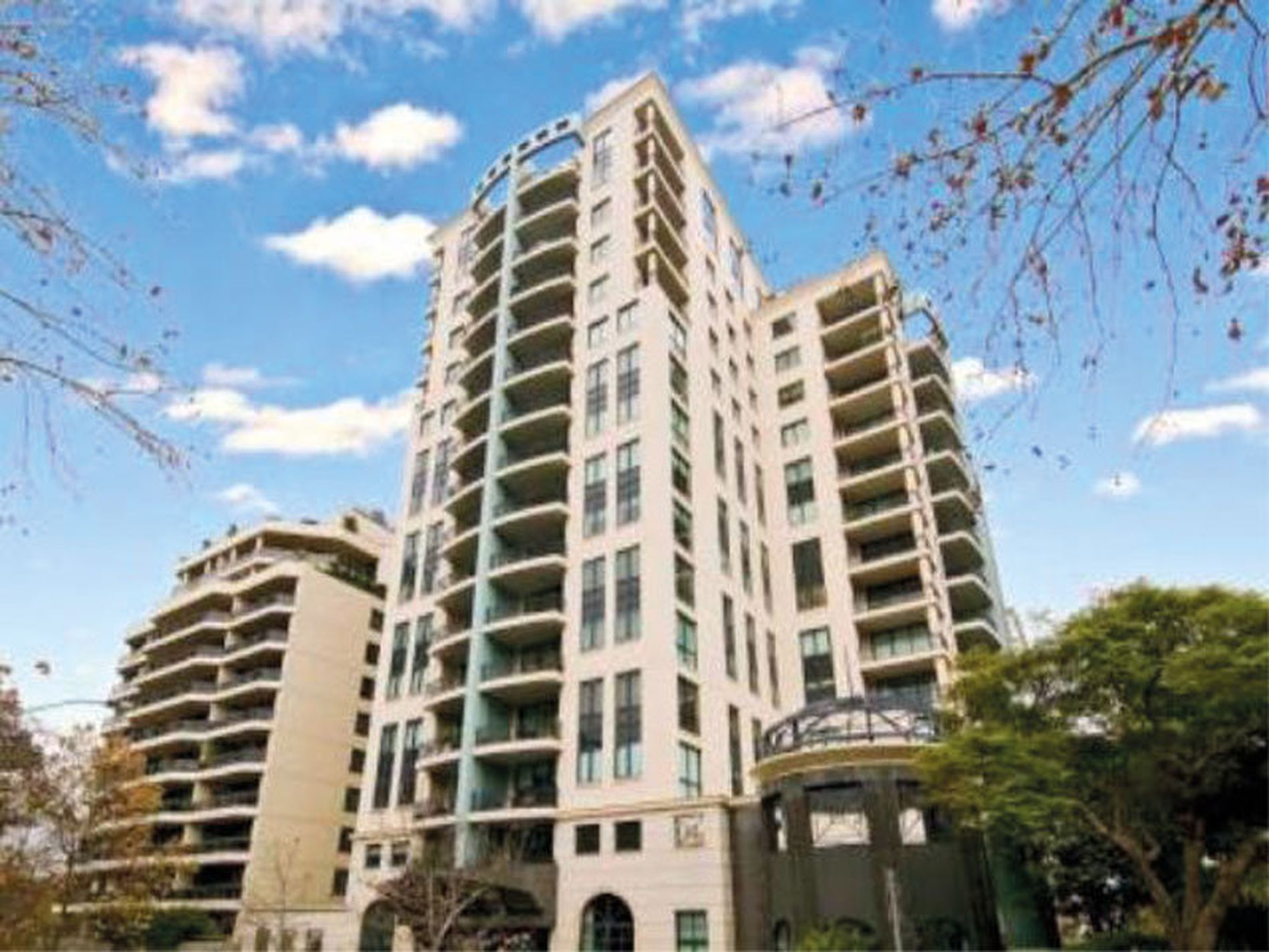 24 / 237 Miller Street, North Sydney