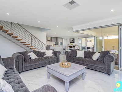 33 Summerhome Parade, Yanchep