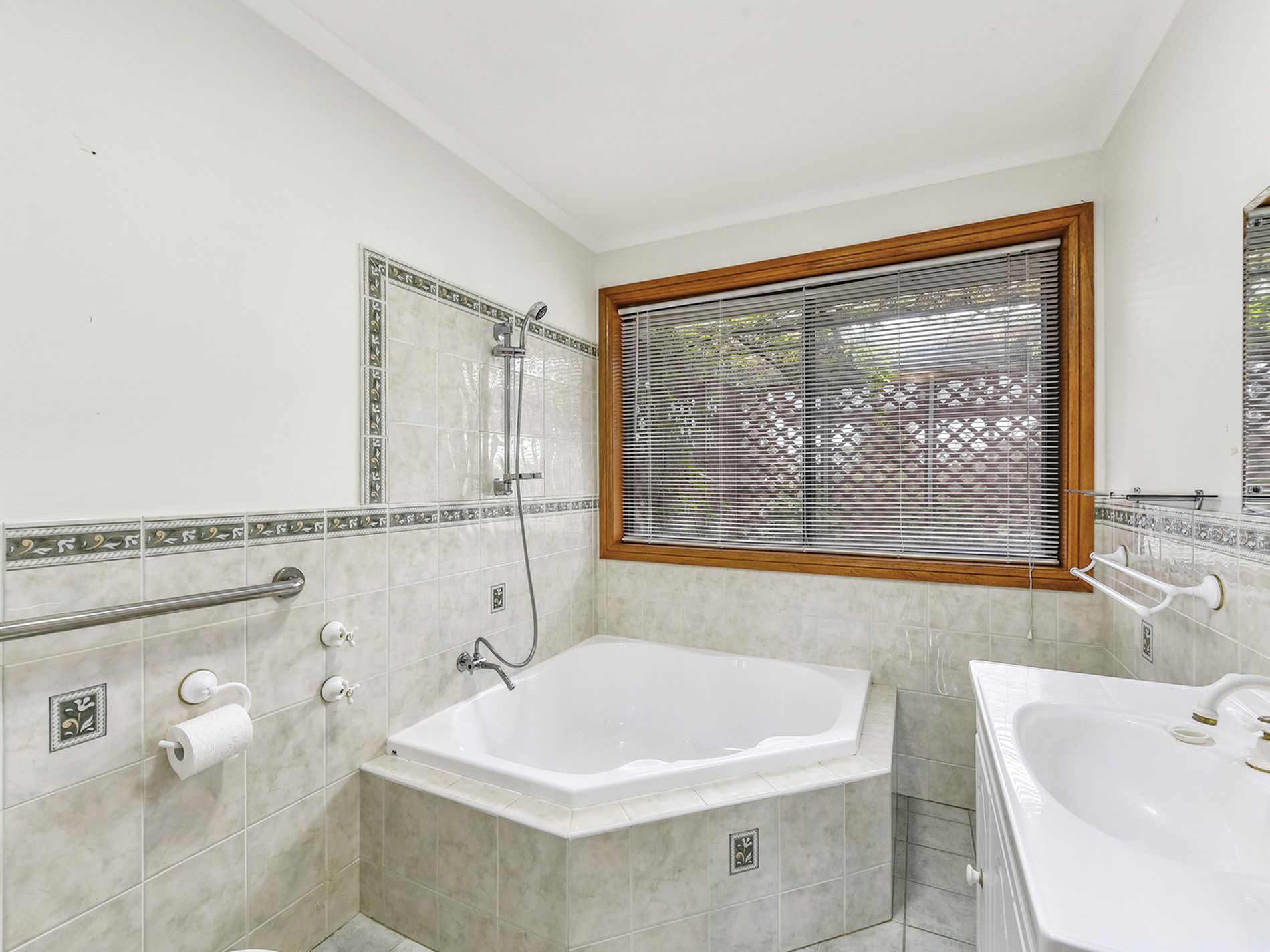 22-24 SECOND STREET, Millicent