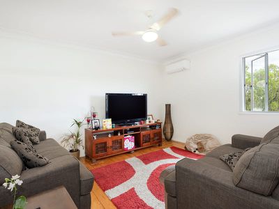 130 Crocus Street, Inala