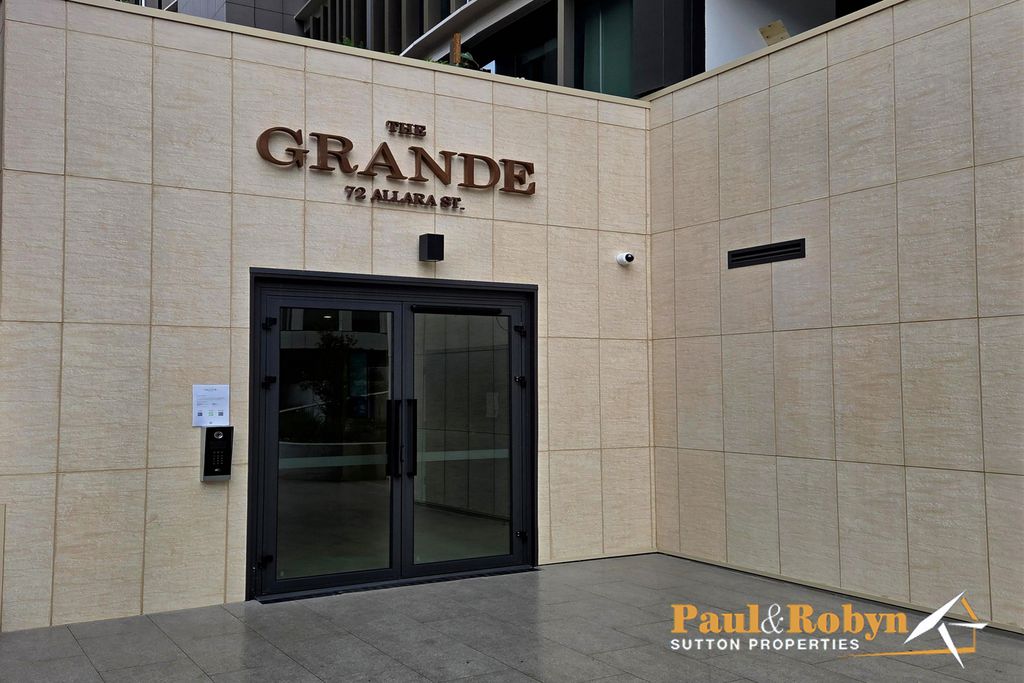 612 / 70 Allara Street, Canberra