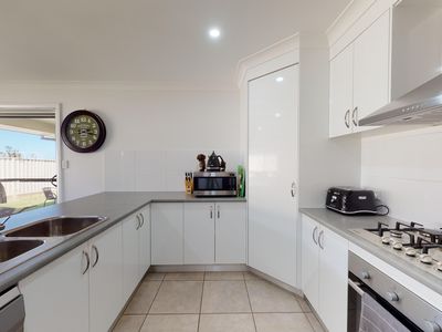 40 Keswick Parkway, Dubbo
