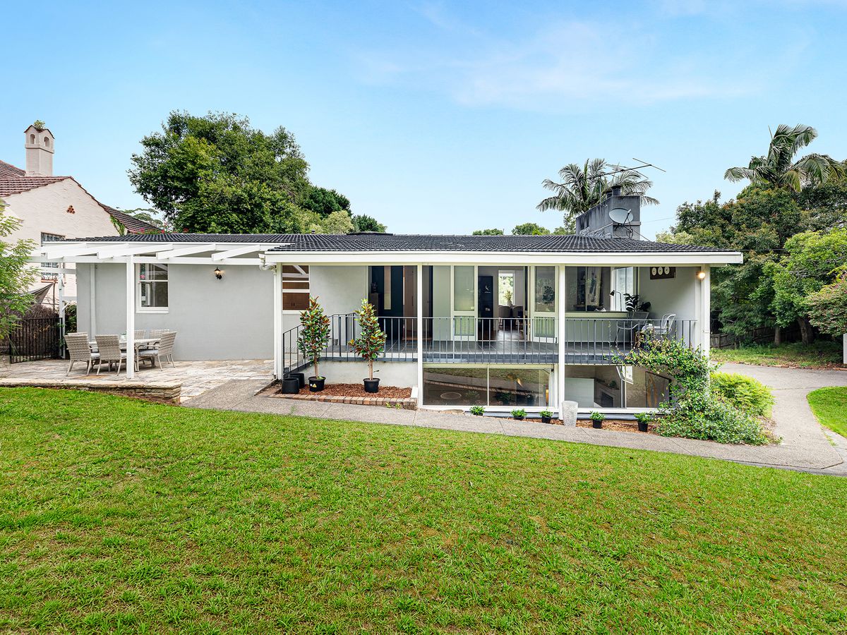 1 Crescent Close, Warrawee