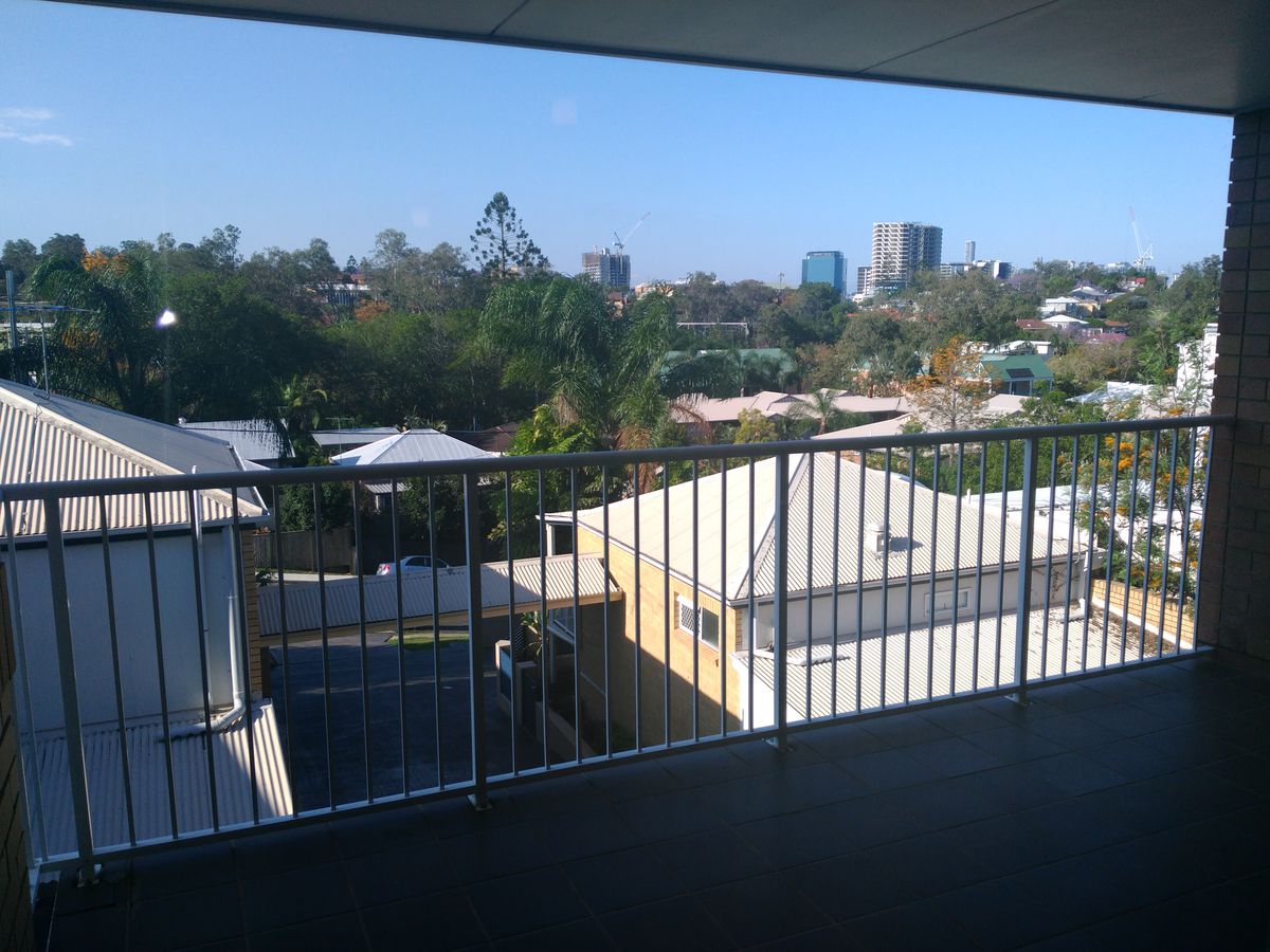 5 / 72 Alpha Street, Taringa