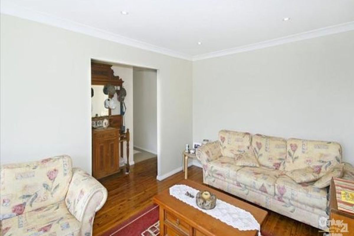 7 Bayline Drive, Point Clare