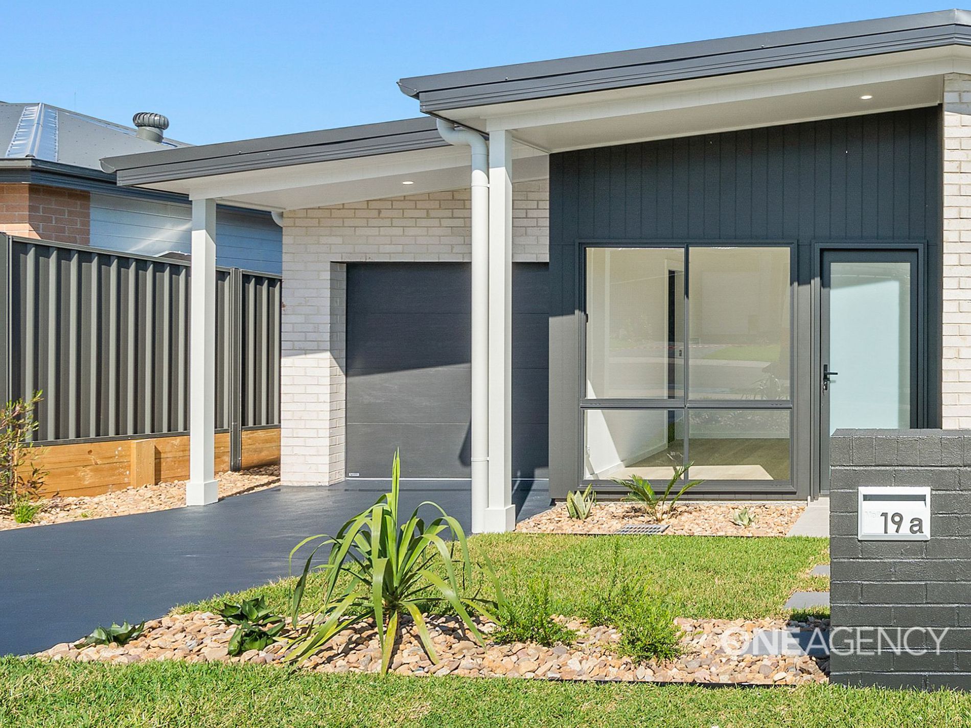 19 Sabre Street, Badagarang