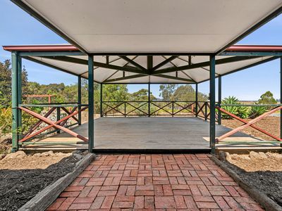 775 Granite Road, Anakie