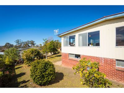 5 Bronwyn Close, Merimbula