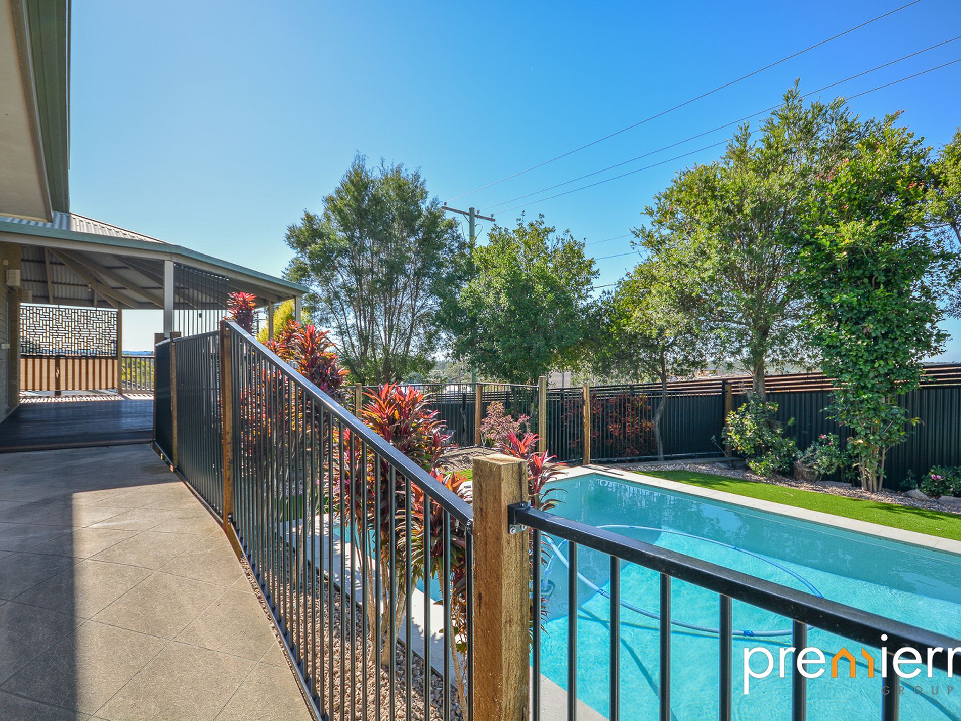 8 Dawson Court, Collingwood Park