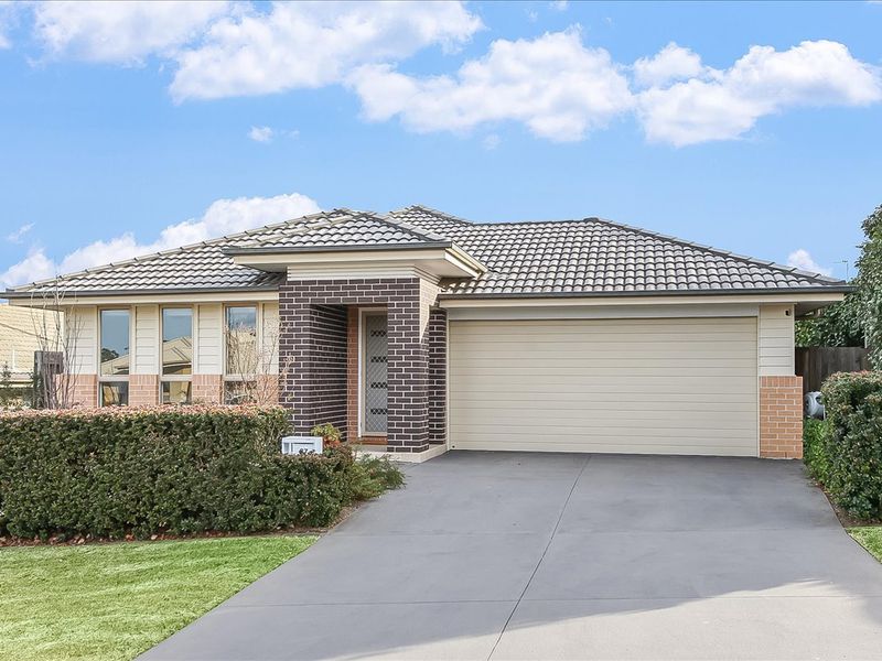 87 Greenfield Crescent, Elderslie