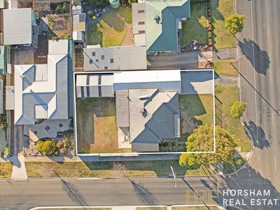 33 Kalkee Rd, Horsham