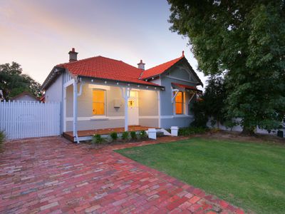 53 Shakespeare Street, Mount Hawthorn