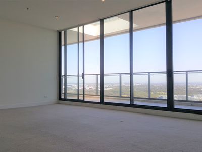 2406 / 7 Rider Boulevard, Rhodes