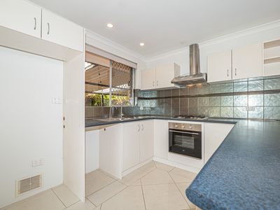 52 Shillington Way, Thornlie