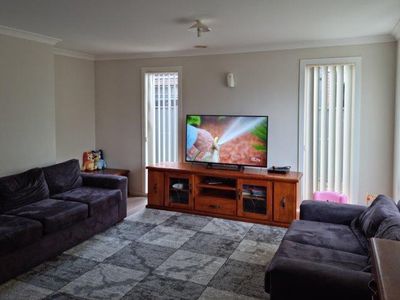 67 Weavers Street, Manor Lakes