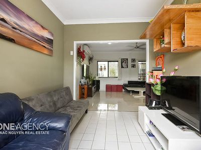 9 Penguin Street, Inala