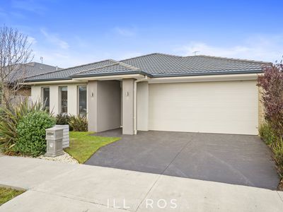 9 Rottness Drive, Armstrong Creek