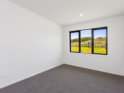 1514 Run Road, Tapora