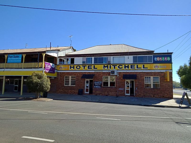 Mitchell Hotel