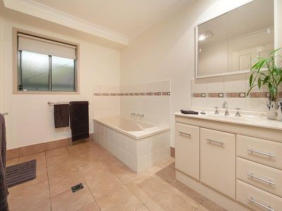 3 TARA DRIVE, Barnawartha