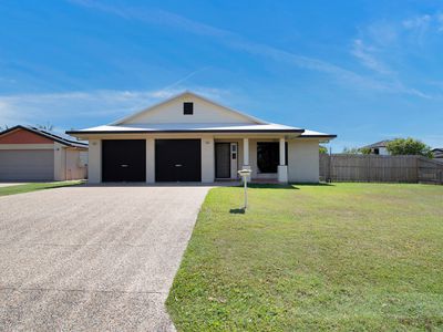 2 Mark Crescent, Glenella