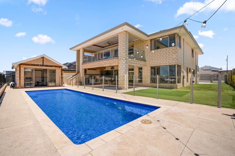 43 Holloways Ridge, Secret Harbour