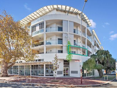 6 / 180 Stirling Street, Perth