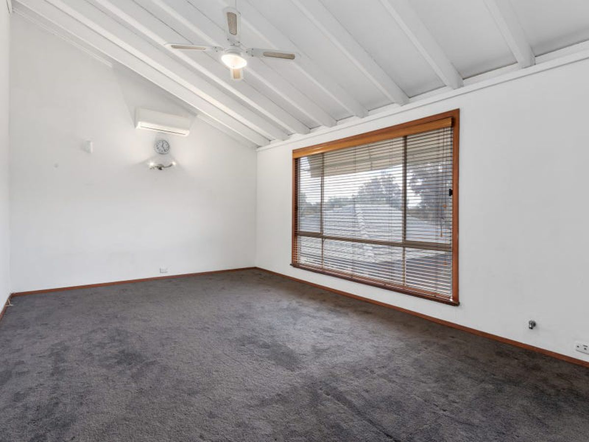 50 Pembury Road, Thornlie