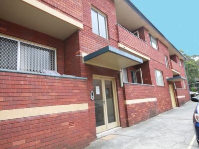 4 / 12 McCourt Street, Wiley Park