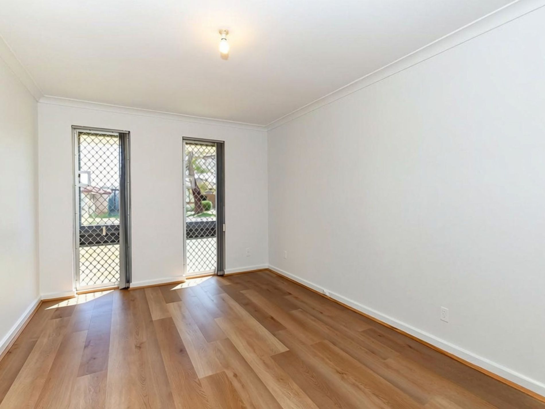 16 Devonshire Tce, Armadale
