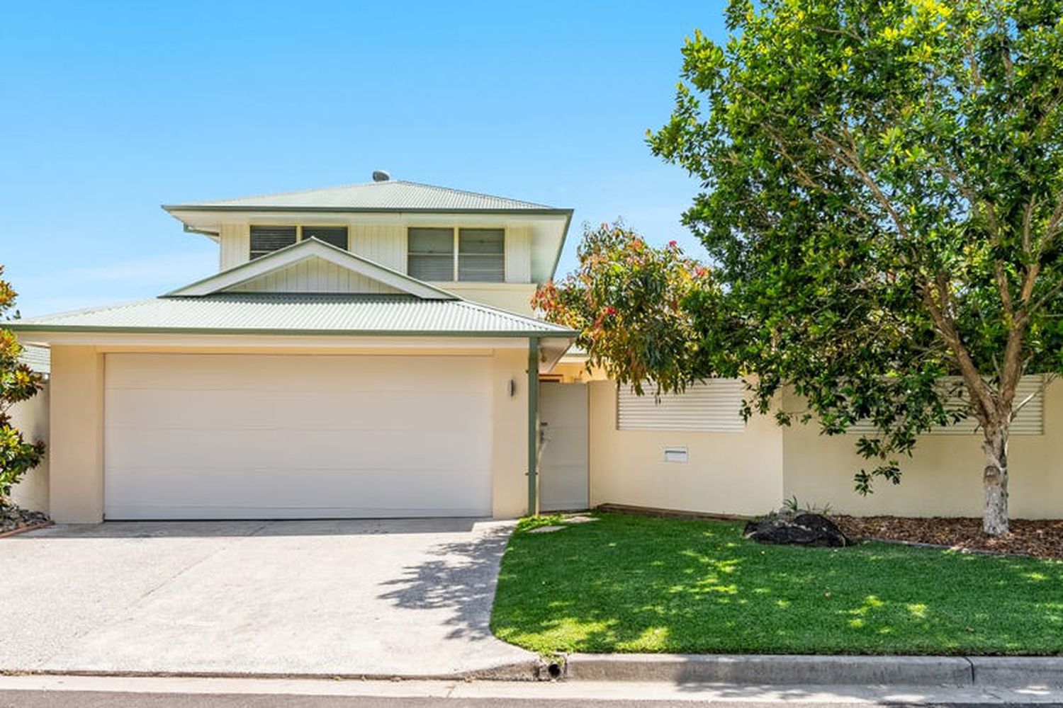 2 Lakefield Avenue , Lennox Head Katrina Beohm Real Estate