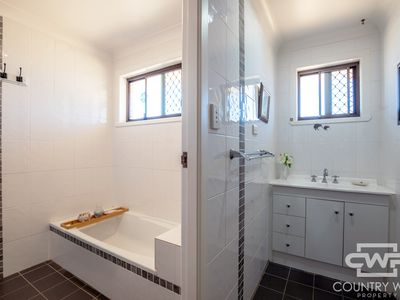 121-123 Oliver Street, Glen Innes