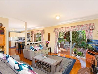 97 Woodlands Drive, Rochedale South