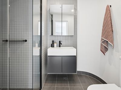 1802 / 6 Joseph Road, Footscray