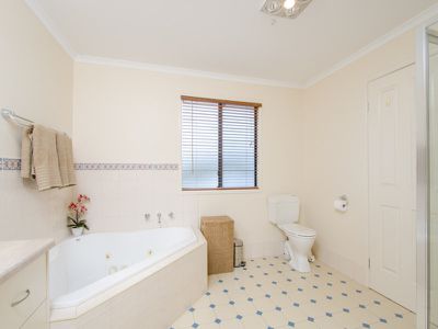 22-24 Bay Road , Allendale East