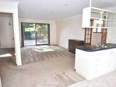 13 Brigalow Avenue, Dubbo