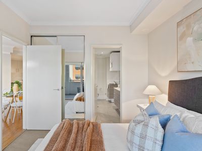 6 / 180 Stirling Street, Perth