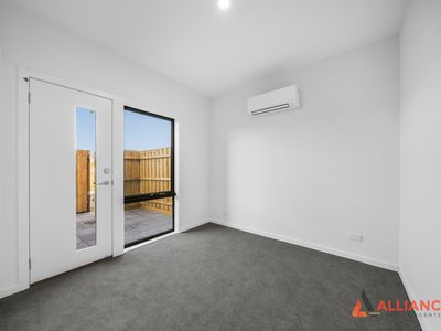 11 Abundant Avenue, Mernda