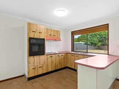 12 Rani Close, Mount Ommaney