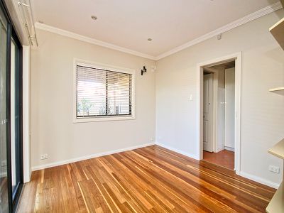 9 Dickenson Street, Panania