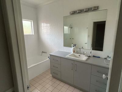 49 RESOLUTION DRIVE, Bentley Park