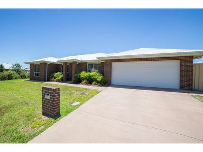 24 Hammond Street, Dubbo