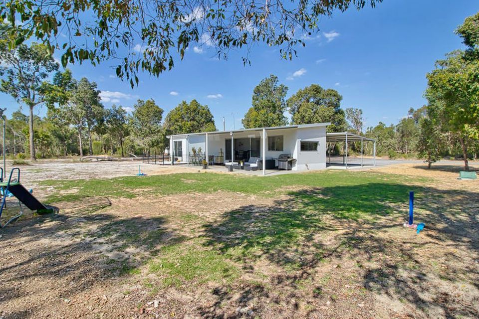 50 Tuart Close , Stake Hill