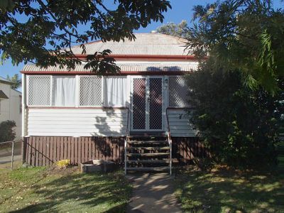 7 Booval Street, Booval