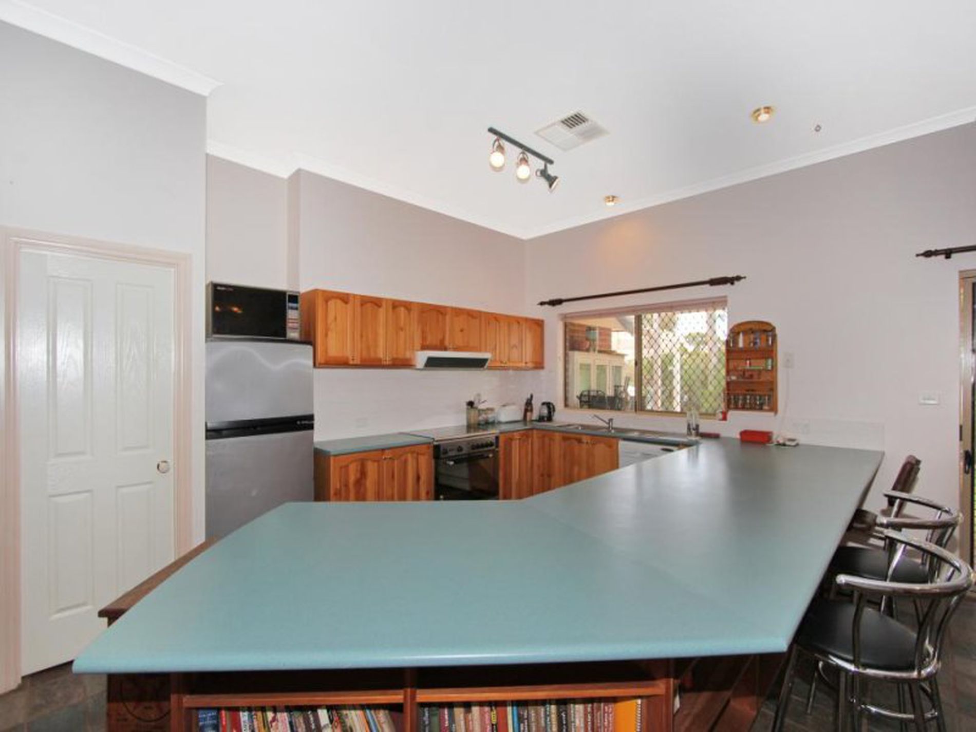 18 Riverina Way, Kalgoorlie