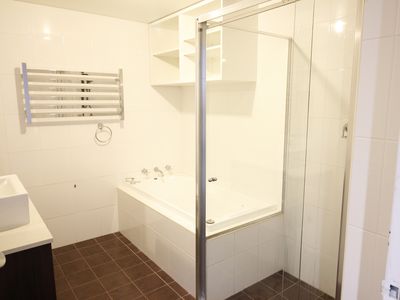 10 / 76 Phillip Street, Parramatta
