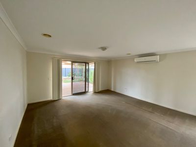 7 Nighthawk Road, Tarneit