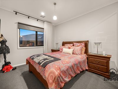 19 Kernot Parade, Clyde