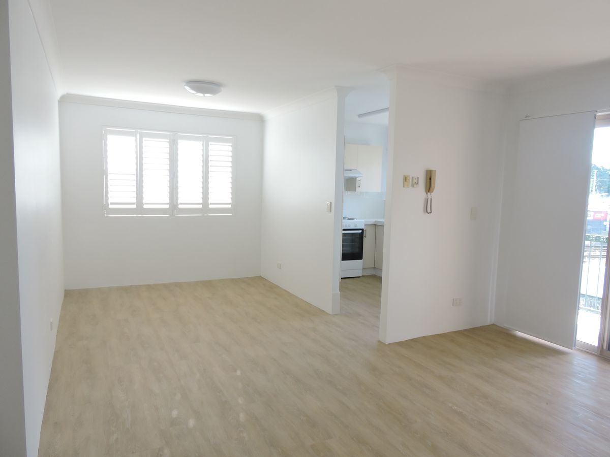 8 / 33 York Street, Indooroopilly