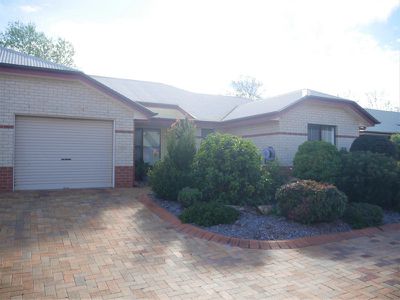 8 / 32 Tessmanns Road, Kingaroy